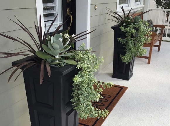 front porch flower pots